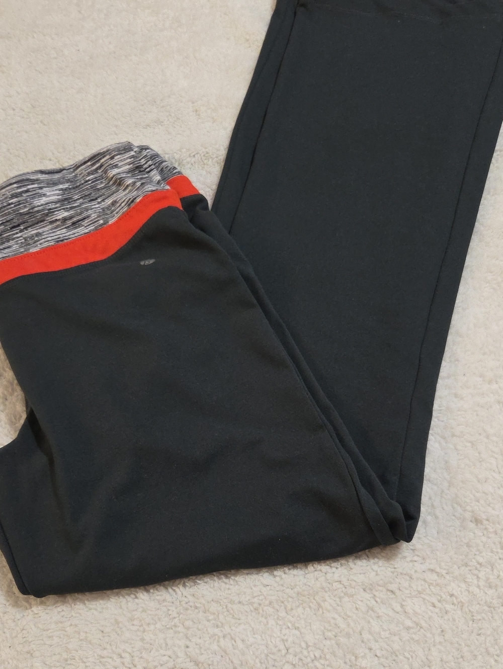 BALLY ACTIVEWEAR LEGGINGS